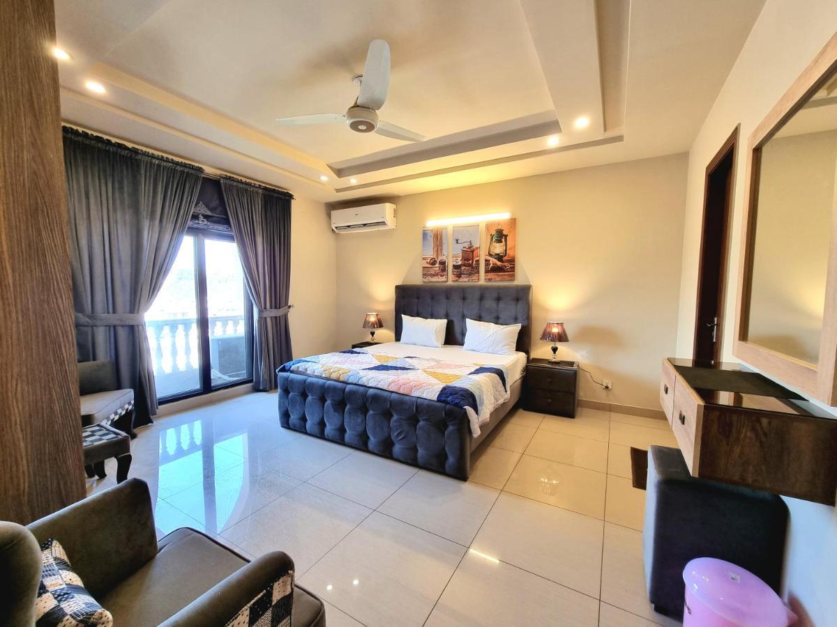 The Millenial Apartments & Suites Bahria Town Rawalpindi Exteriör bild