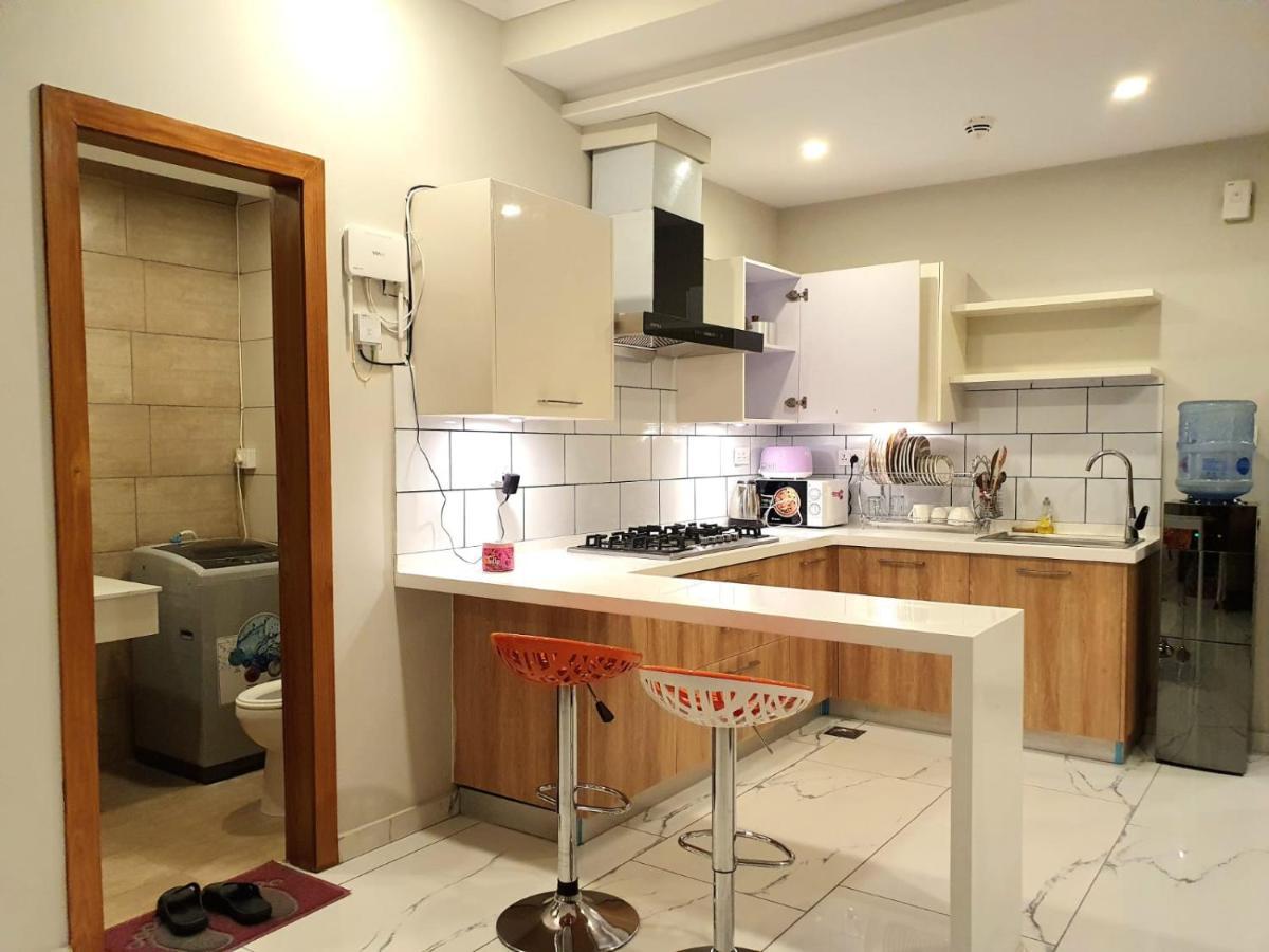 The Millenial Apartments & Suites Bahria Town Rawalpindi Exteriör bild